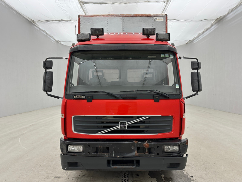 Volvo FL 220 - Φορτηγό μεταφοράς εμπορευματοκιβωτίων/ Κινητό αμάξωμα: φωτογραφία 2 Volvo FL 220 - Φορτηγό μεταφοράς εμπορευματοκιβωτίων/ Κινητό αμάξωμα: φωτογραφία 2