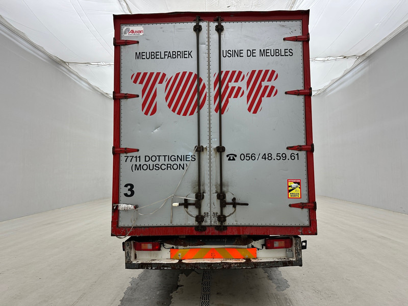 Volvo FL 220 - Φορτηγό μεταφοράς εμπορευματοκιβωτίων/ Κινητό αμάξωμα: φωτογραφία 5 Volvo FL 220 - Φορτηγό μεταφοράς εμπορευματοκιβωτίων/ Κινητό αμάξωμα: φωτογραφία 5