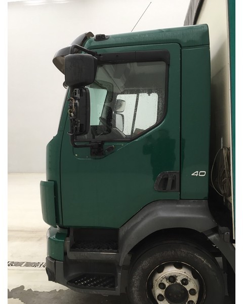 Volvo FL Volvo FL - Καμπίνα και εσωτερικό: φωτογραφία 4 Volvo FL Volvo FL - Καμπίνα και εσωτερικό: φωτογραφία 4