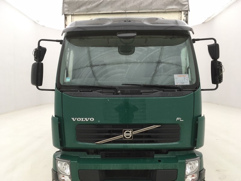 Volvo FL Volvo FL - Καμπίνα και εσωτερικό: φωτογραφία 3 Volvo FL Volvo FL - Καμπίνα και εσωτερικό: φωτογραφία 3