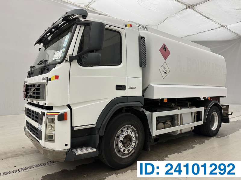 Volvo FM9.260 - Φορτηγό βυτιοφόρο: φωτογραφία 1 Volvo FM9.260 - Φορτηγό βυτιοφόρο: φωτογραφία 1