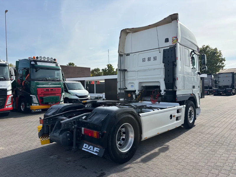 DAF XF 105.510 Super spacecab Euro 5 Retarder - Τράκτορας: φωτογραφία 4 DAF XF 105.510 Super spacecab Euro 5 Retarder - Τράκτορας: φωτογραφία 4
