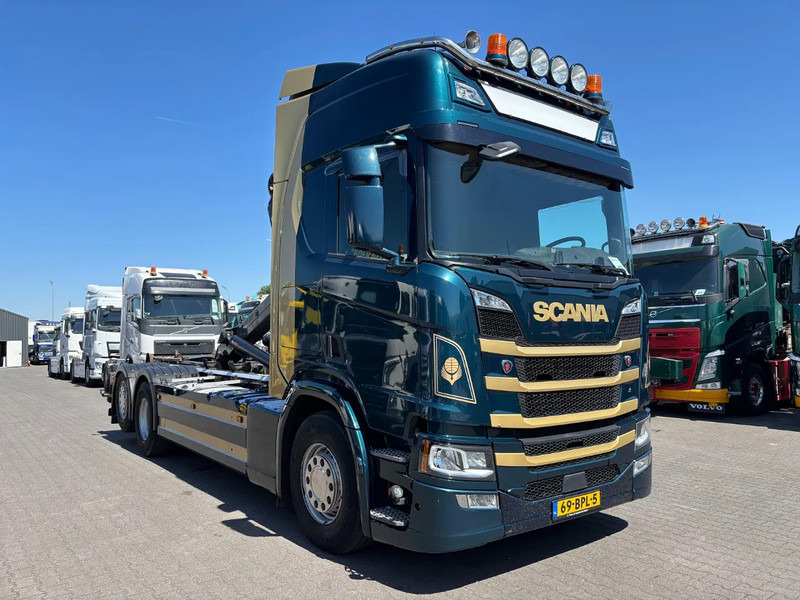 Scania R500 6x2 Euro 6 Retarder Hiab Hooklift - Φορτηγό φόρτωσης γάντζου: φωτογραφία 2 Scania R500 6x2 Euro 6 Retarder Hiab Hooklift - Φορτηγό φόρτωσης γάντζου: φωτογραφία 2