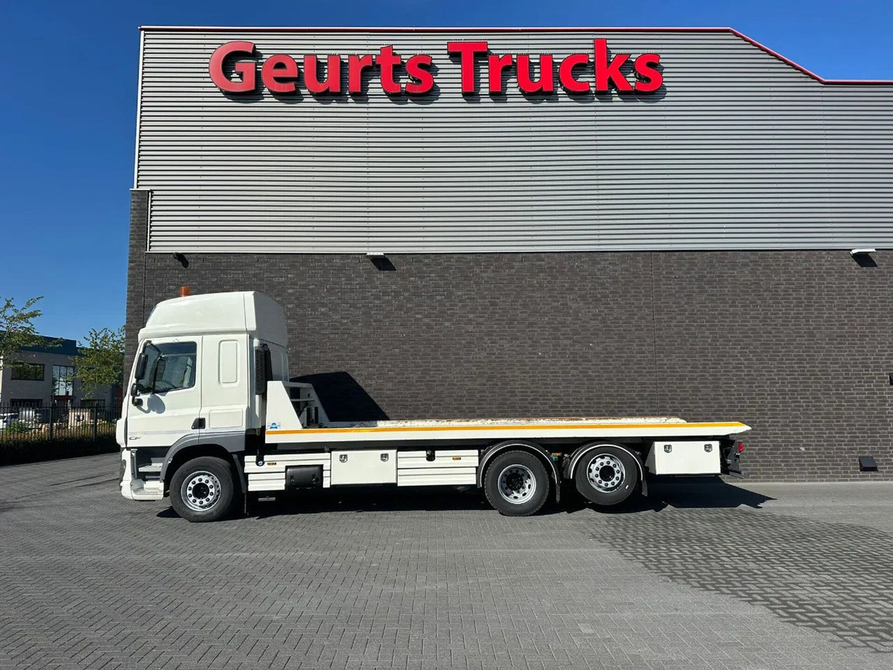 DAF CF 410 6X2 M4SN3 OPRIJWAGEN / MACHINE TRANSPORTE - Φορτηγό αυτοκινητάμαξα: φωτογραφία 1 DAF CF 410 6X2 M4SN3 OPRIJWAGEN / MACHINE TRANSPORTE - Φορτηγό αυτοκινητάμαξα: φωτογραφία 1