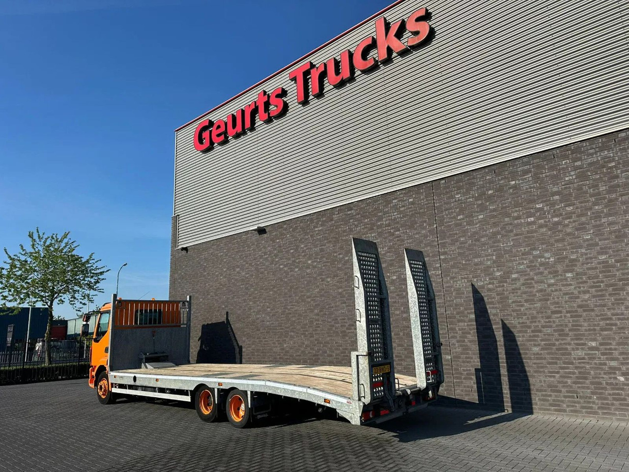 DAF LF OPRIJ 23-82 V OPRIJWAGEN / MACHINE TRANSPORTE - Φορτηγό αυτοκινητάμαξα: φωτογραφία 3 DAF LF OPRIJ 23-82 V OPRIJWAGEN / MACHINE TRANSPORTE - Φορτηγό αυτοκινητάμαξα: φωτογραφία 3