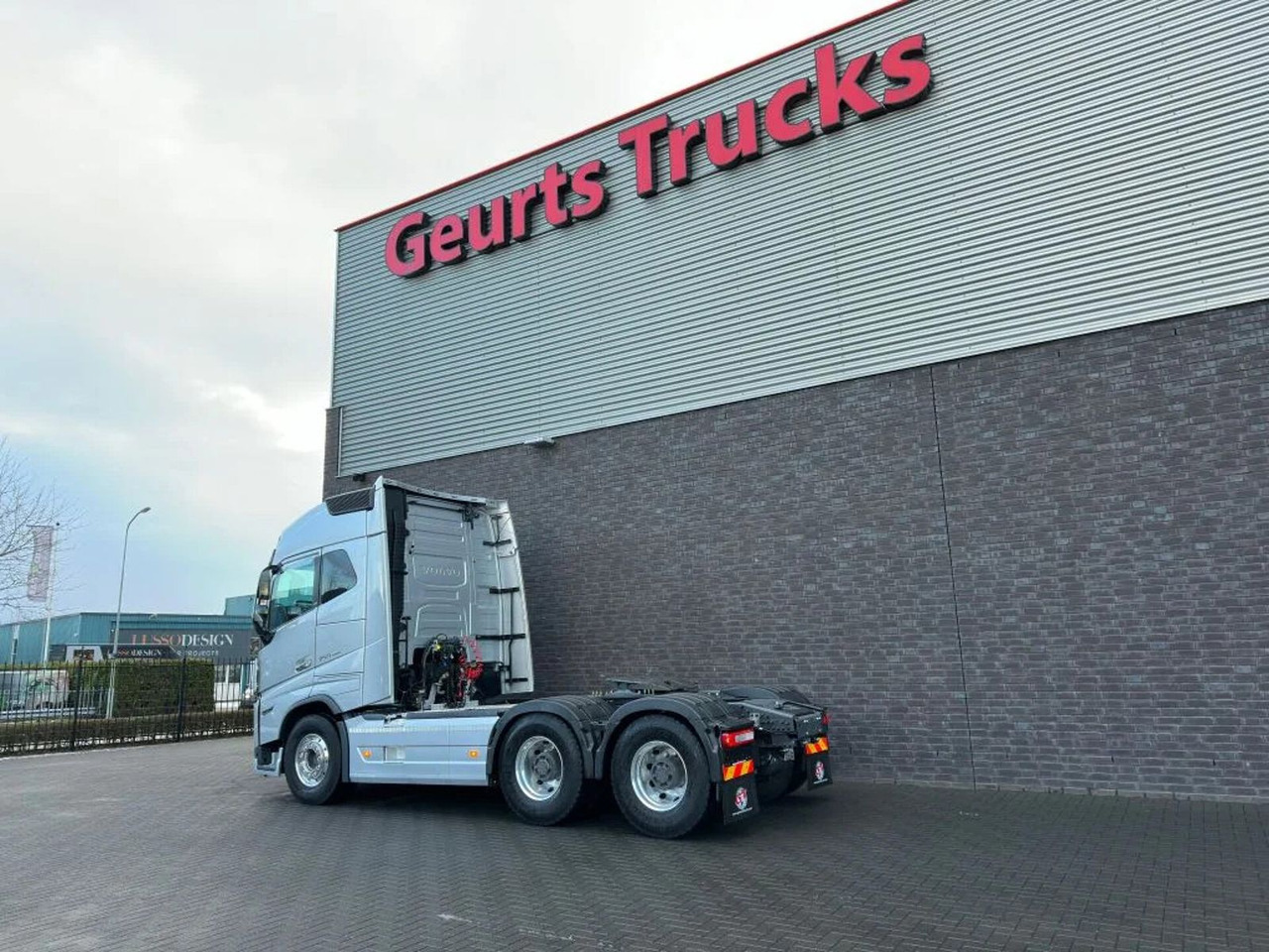 Volvo FH 16.750 6X4 TREKKER/TRACTOR/SZM EURO 6 HYDRAUL - Τράκτορας: φωτογραφία 3 Volvo FH 16.750 6X4 TREKKER/TRACTOR/SZM EURO 6 HYDRAUL - Τράκτορας: φωτογραφία 3