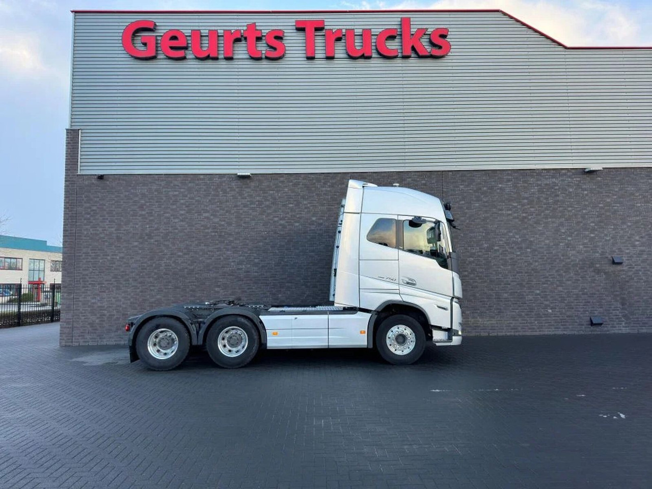 Volvo FH 16.750 6X4 TREKKER/TRACTOR/SZM EURO 6 HYDRAUL - Τράκτορας: φωτογραφία 4 Volvo FH 16.750 6X4 TREKKER/TRACTOR/SZM EURO 6 HYDRAUL - Τράκτορας: φωτογραφία 4