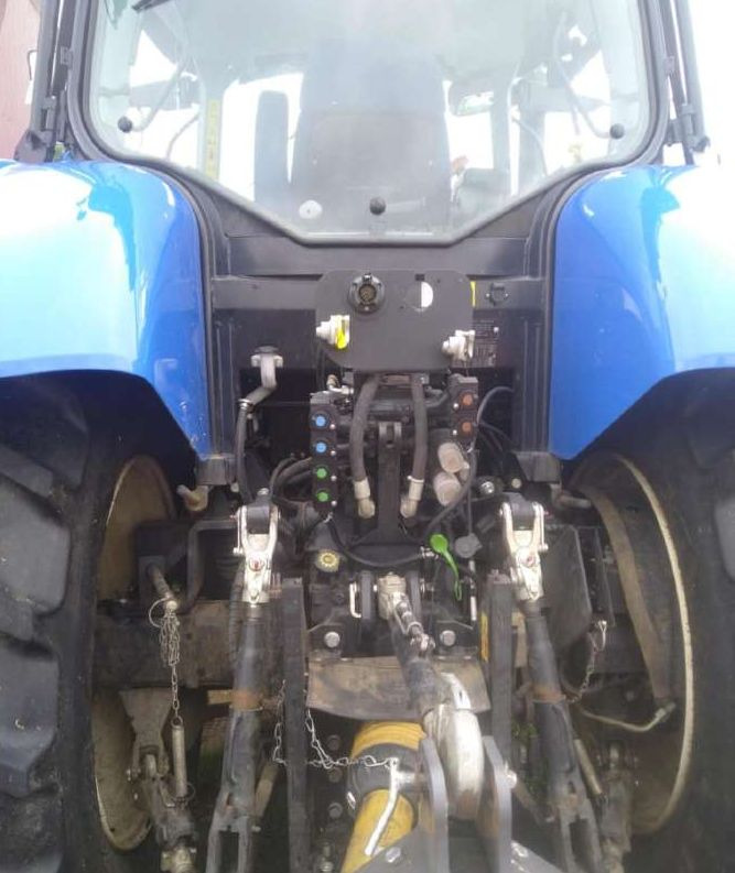 NEW HOLLAND T7.175 - Τρακτέρ: φωτογραφία 5 NEW HOLLAND T7.175 - Τρακτέρ: φωτογραφία 5