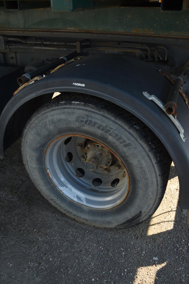 SCANIA P94 220 - Φορτηγό ανατρεπόμενο: φωτογραφία 2 SCANIA P94 220 - Φορτηγό ανατρεπόμενο: φωτογραφία 2