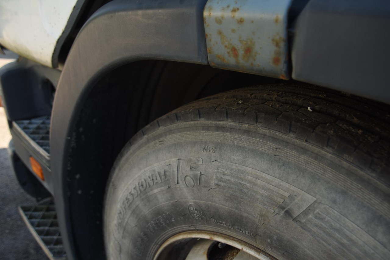 SCANIA P94 220 - Φορτηγό ανατρεπόμενο: φωτογραφία 5 SCANIA P94 220 - Φορτηγό ανατρεπόμενο: φωτογραφία 5