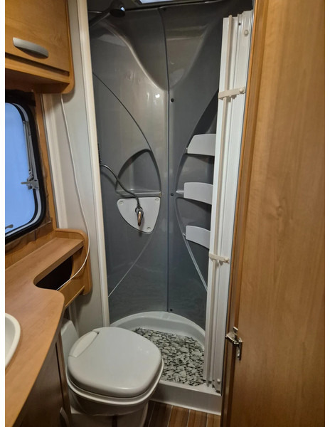 Μίσθωση Camper ROLLER TEAM AUTOROLLER 595 P..... trekhaak,eerste eigenaar. Camper ROLLER TEAM AUTOROLLER 595 P..... trekhaak,eerste eigenaar.: φωτογραφία 17 Μίσθωση Camper ROLLER TEAM AUTOROLLER 595 P..... trekhaak,eerste eigenaar. Camper ROLLER TEAM AUTOROLLER 595 P..... trekhaak,eerste eigenaar.: φωτογραφία 17