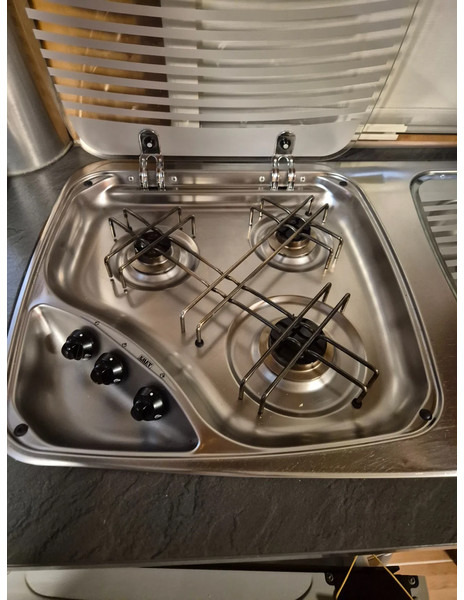 Μίσθωση Camper ROLLER TEAM AUTOROLLER 595 P..... trekhaak,eerste eigenaar. Camper ROLLER TEAM AUTOROLLER 595 P..... trekhaak,eerste eigenaar.: φωτογραφία 19 Μίσθωση Camper ROLLER TEAM AUTOROLLER 595 P..... trekhaak,eerste eigenaar. Camper ROLLER TEAM AUTOROLLER 595 P..... trekhaak,eerste eigenaar.: φωτογραφία 19