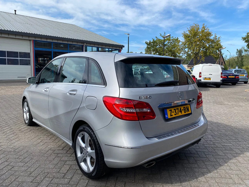 Mercedes-Benz B-Klasse 180 Ambition autom. panoramadak - SUV: φωτογραφία 5 Mercedes-Benz B-Klasse 180 Ambition autom. panoramadak - SUV: φωτογραφία 5