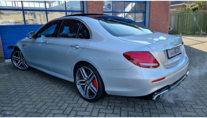 Mercedes-Benz E-Klasse 63 S, 4 Matic AMG..... Premium plus. - Λιμουζίνα/ Sedan: φωτογραφία 4 Mercedes-Benz E-Klasse 63 S, 4 Matic AMG..... Premium plus. - Λιμουζίνα/ Sedan: φωτογραφία 4