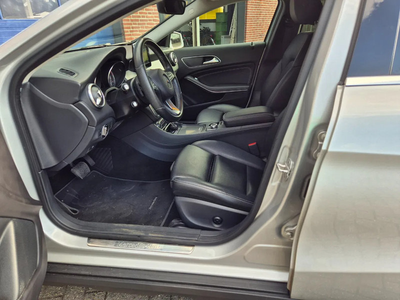 Mercedes-Benz GLA 200 automaat Prestige - Αυτοκίνητο: φωτογραφία 5 Mercedes-Benz GLA 200 automaat Prestige - Αυτοκίνητο: φωτογραφία 5
