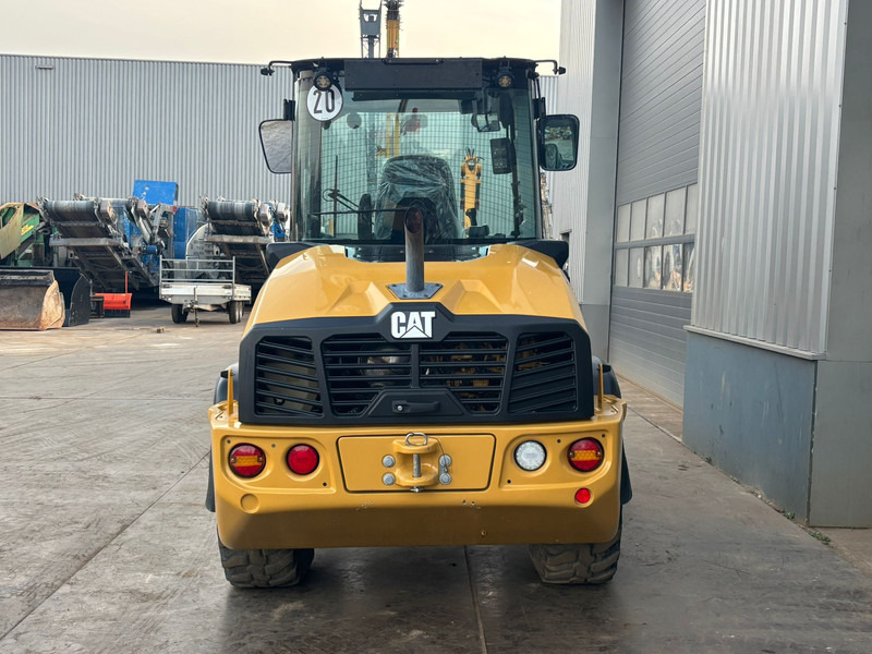 Caterpillar 908 - Ελαστιχοφόρος φορτωτής: φωτογραφία 4 Caterpillar 908 - Ελαστιχοφόρος φορτωτής: φωτογραφία 4
