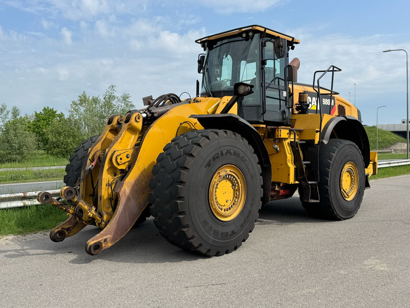 Caterpillar 980M - Ελαστιχοφόρος φορτωτής: φωτογραφία 2 Caterpillar 980M - Ελαστιχοφόρος φορτωτής: φωτογραφία 2