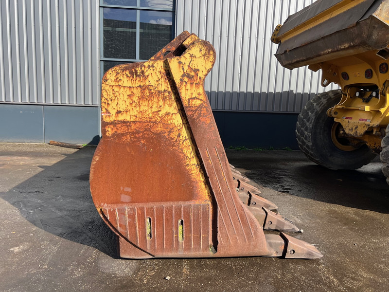 Caterpillar 990 - Κουβάς: φωτογραφία 5 Caterpillar 990 - Κουβάς: φωτογραφία 5