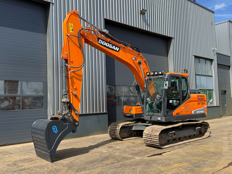 Doosan DX140LC-5 - CE / Verachtert CW30 - GP edge bucket - Ερπυστριοφόρος εκσκαφέας: φωτογραφία 2 Doosan DX140LC-5 - CE / Verachtert CW30 - GP edge bucket - Ερπυστριοφόρος εκσκαφέας: φωτογραφία 2