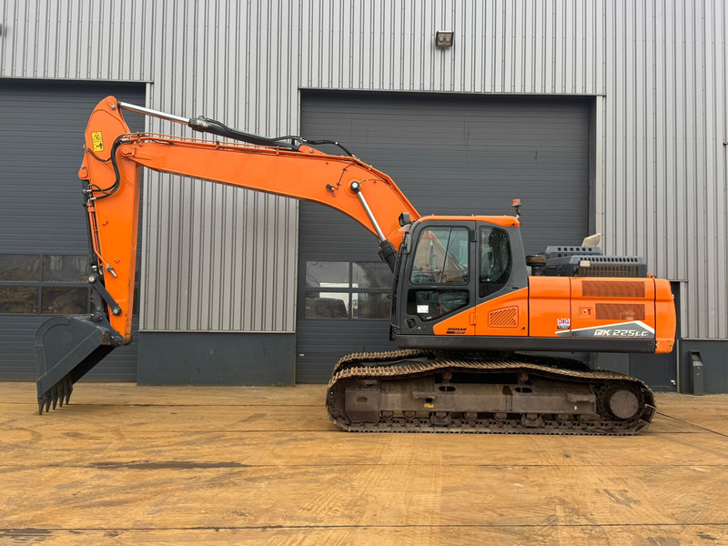 Doosan DX225LC-7 - Ερπυστριοφόρος εκσκαφέας: φωτογραφία 1 Doosan DX225LC-7 - Ερπυστριοφόρος εκσκαφέας: φωτογραφία 1