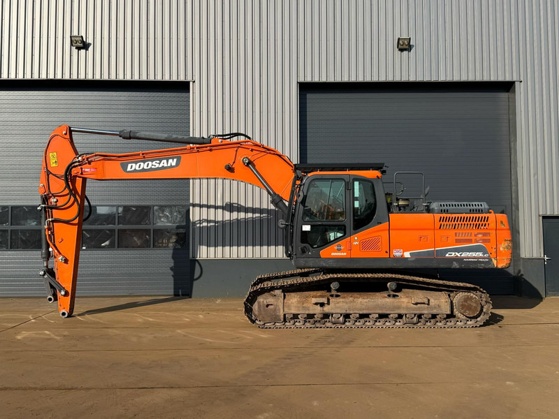 Doosan DX255NLC-5 - Ερπυστριοφόρος εκσκαφέας: φωτογραφία 2 Doosan DX255NLC-5 - Ερπυστριοφόρος εκσκαφέας: φωτογραφία 2