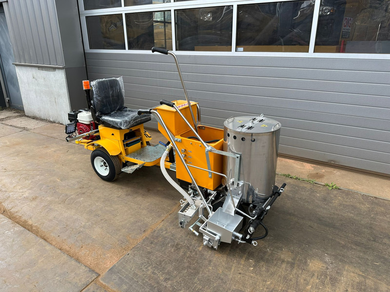 Giga power 860 Road Marking Machine - Αυτοκίνητο: φωτογραφία 5 Giga power 860 Road Marking Machine - Αυτοκίνητο: φωτογραφία 5