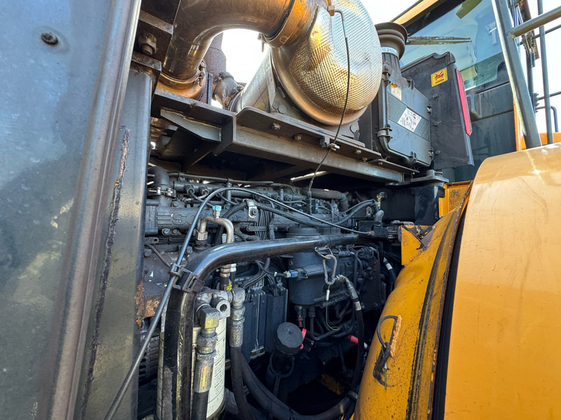 Ελαστιχοφόρος φορτωτής Hyundai HL970: φωτογραφία 19 Ελαστιχοφόρος φορτωτής Hyundai HL970: φωτογραφία 19