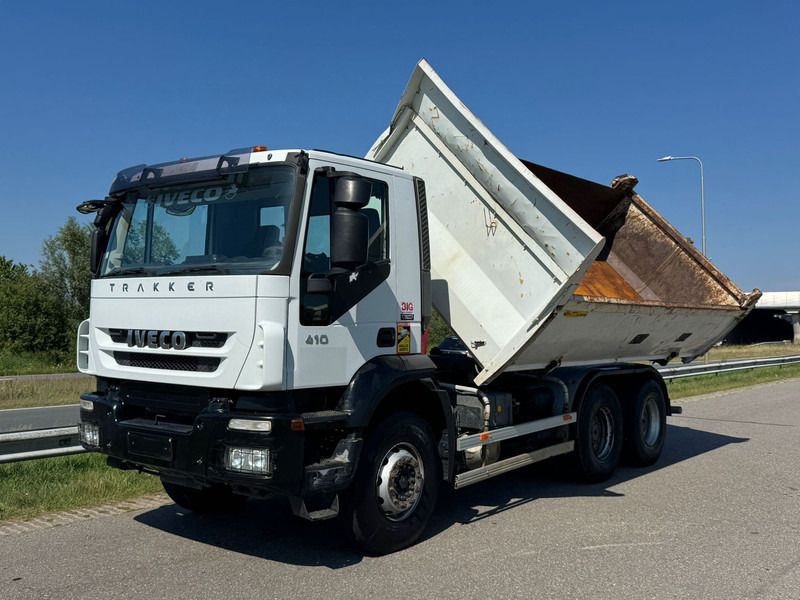 Φορτηγό ανατρεπόμενο Iveco Trakker 410 6x4 Kipper: φωτογραφία 12