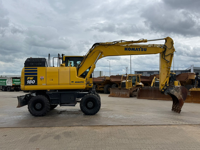 Μίσθωση Komatsu PW180-11 Komatsu PW180-11: φωτογραφία 6