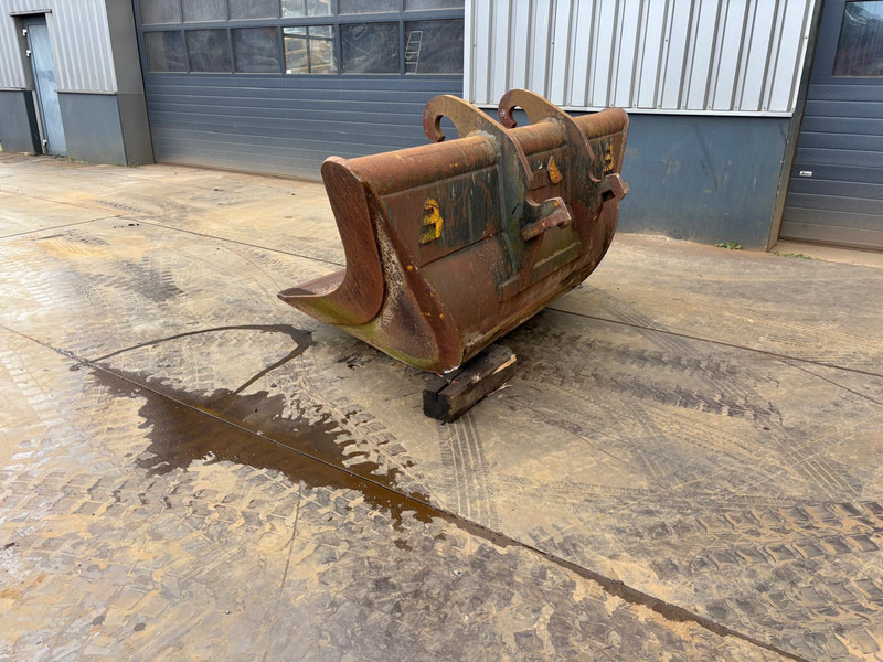 Verachtert Vleugelbak - Κουβάς: φωτογραφία 3 Verachtert Vleugelbak - Κουβάς: φωτογραφία 3