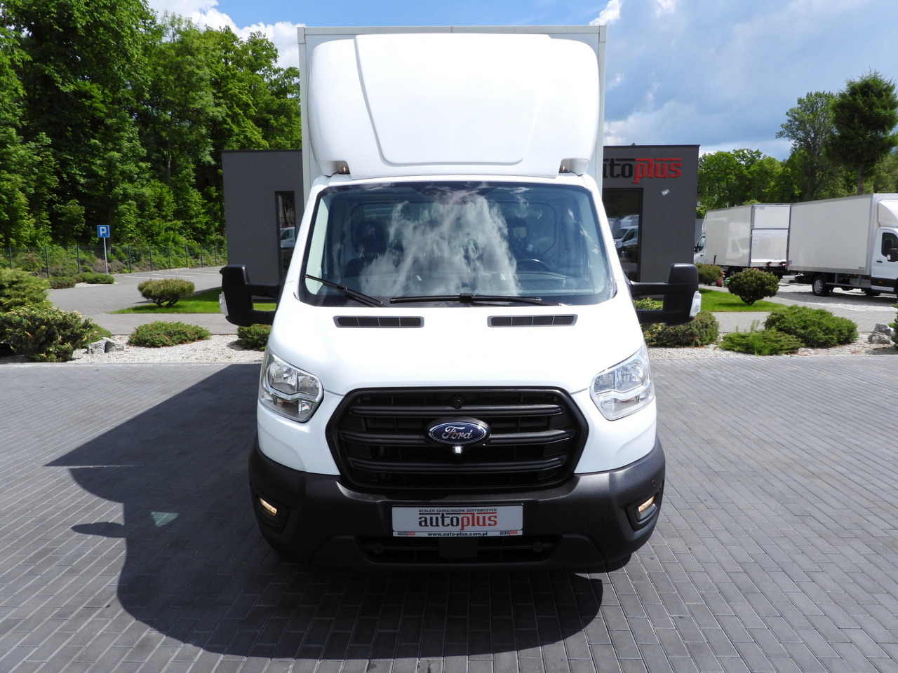 FORD TRANSIT BOX LIFT 8 PALLETS CRUISE CONTROL LED LIGHTS AIR CONDITIONING 130HP - Επαγγελματικό αυτοκίνητο κόφα: φωτογραφία 5 FORD TRANSIT BOX LIFT 8 PALLETS CRUISE CONTROL LED LIGHTS AIR CONDITIONING 130HP - Επαγγελματικό αυτοκίνητο κόφα: φωτογραφία 5