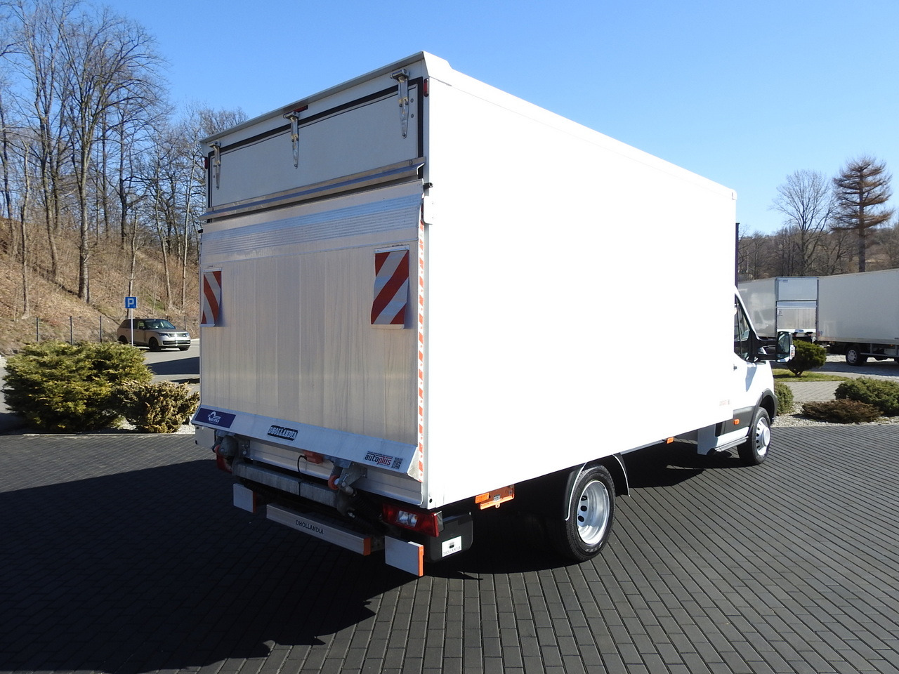 FORD TRANSIT  BOX LIFT 8 PALLETS TWIN WHEELS AIR CONDITIONING  130HP - Επαγγελματικό αυτοκίνητο κόφα: φωτογραφία 3 FORD TRANSIT  BOX LIFT 8 PALLETS TWIN WHEELS AIR CONDITIONING  130HP - Επαγγελματικό αυτοκίνητο κόφα: φωτογραφία 3