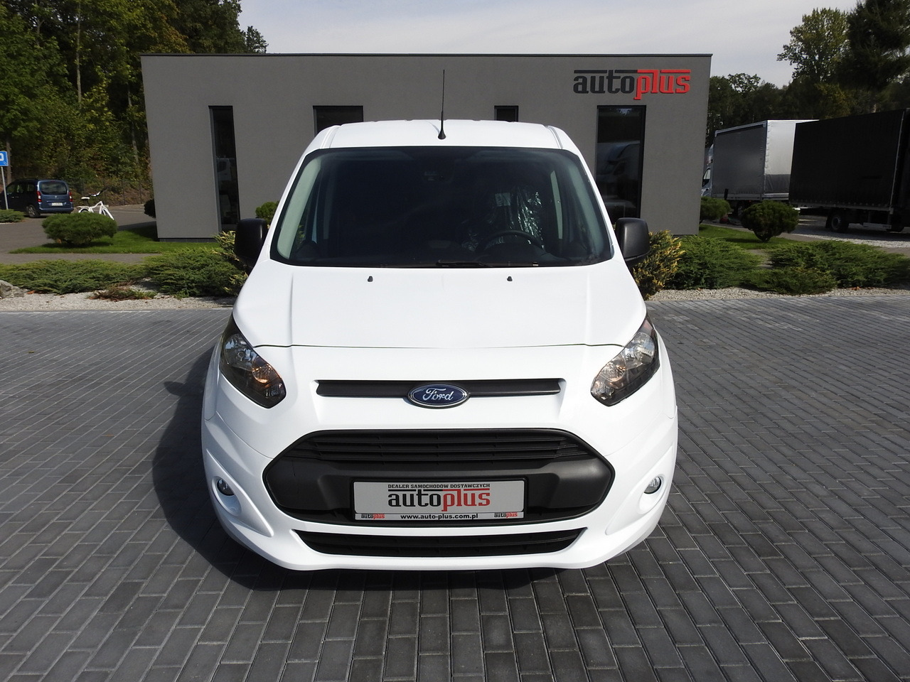 FORD TRANSIT CONNECT VAN CRUISE CONTROL NAVIGATION AIR CONDITIONING 100HP - Βαν: φωτογραφία 5 FORD TRANSIT CONNECT VAN CRUISE CONTROL NAVIGATION AIR CONDITIONING 100HP - Βαν: φωτογραφία 5