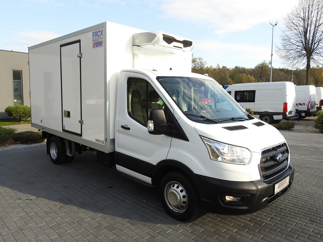 FORD TRANSIT REGRIGERATOR BOX -10*C POWER SUPPLY 230V CRUISE CONTROL AIR CONDITIONING LED LIGHTS PNEUMATICS TWIN WHEELS 130HP - Επαγγελματικό αυτοκίνητο ψυγείο: φωτογραφία 4 FORD TRANSIT REGRIGERATOR BOX -10*C POWER SUPPLY 230V CRUISE CONTROL AIR CONDITIONING LED LIGHTS PNEUMATICS TWIN WHEELS 130HP - Επαγγελματικό αυτοκίνητο ψυγείο: φωτογραφία 4