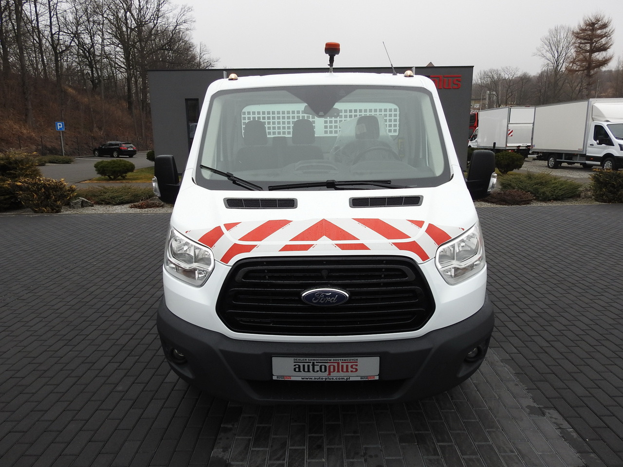 FORD TRANSIT TIPPER CRUISE CONTROL AIR CONDITIONING TWIN WHEELS 170HP - Όχημα με ανατρεπομενη καροτσα: φωτογραφία 5 FORD TRANSIT TIPPER CRUISE CONTROL AIR CONDITIONING TWIN WHEELS 170HP - Όχημα με ανατρεπομενη καροτσα: φωτογραφία 5