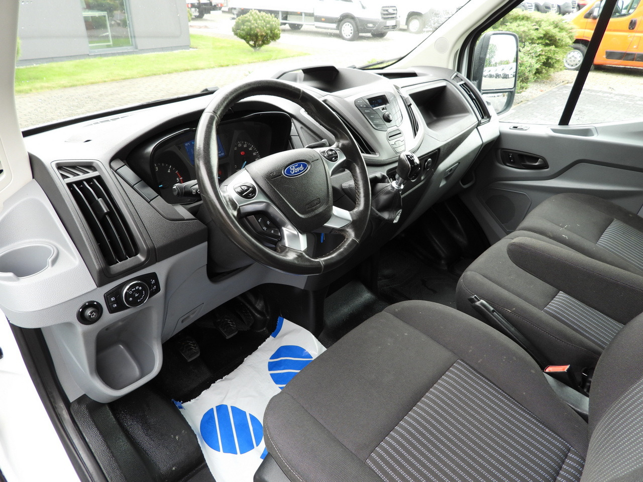 FORD TRANSIT TIPPER DOUBLE CABIN DOKA 6 SEATS CRUISE CONTROL AIR CONDITIONING TWIN WHEELS 170HP - Ελαφρύ επαγγελματικό: φωτογραφία 2 FORD TRANSIT TIPPER DOUBLE CABIN DOKA 6 SEATS CRUISE CONTROL AIR CONDITIONING TWIN WHEELS 170HP - Ελαφρύ επαγγελματικό: φωτογραφία 2
