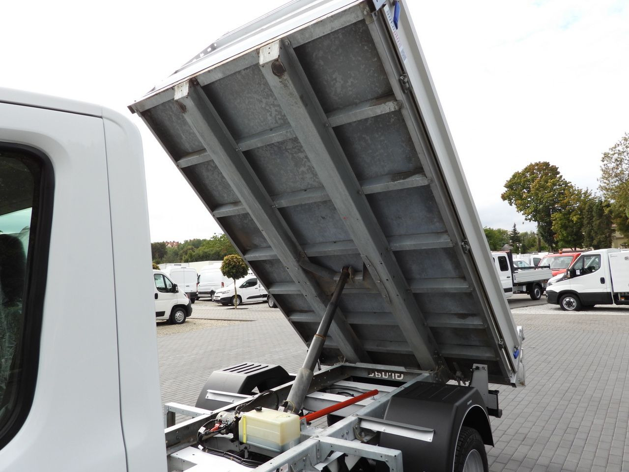 Όχημα με ανατρεπομενη καροτσα FORD TRANSIT TIPPER TWIN WHEELS  155HP: φωτογραφία 22