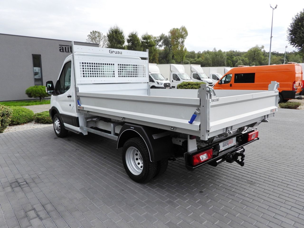 Όχημα με ανατρεπομενη καροτσα FORD TRANSIT TIPPER TWIN WHEELS  155HP: φωτογραφία 9