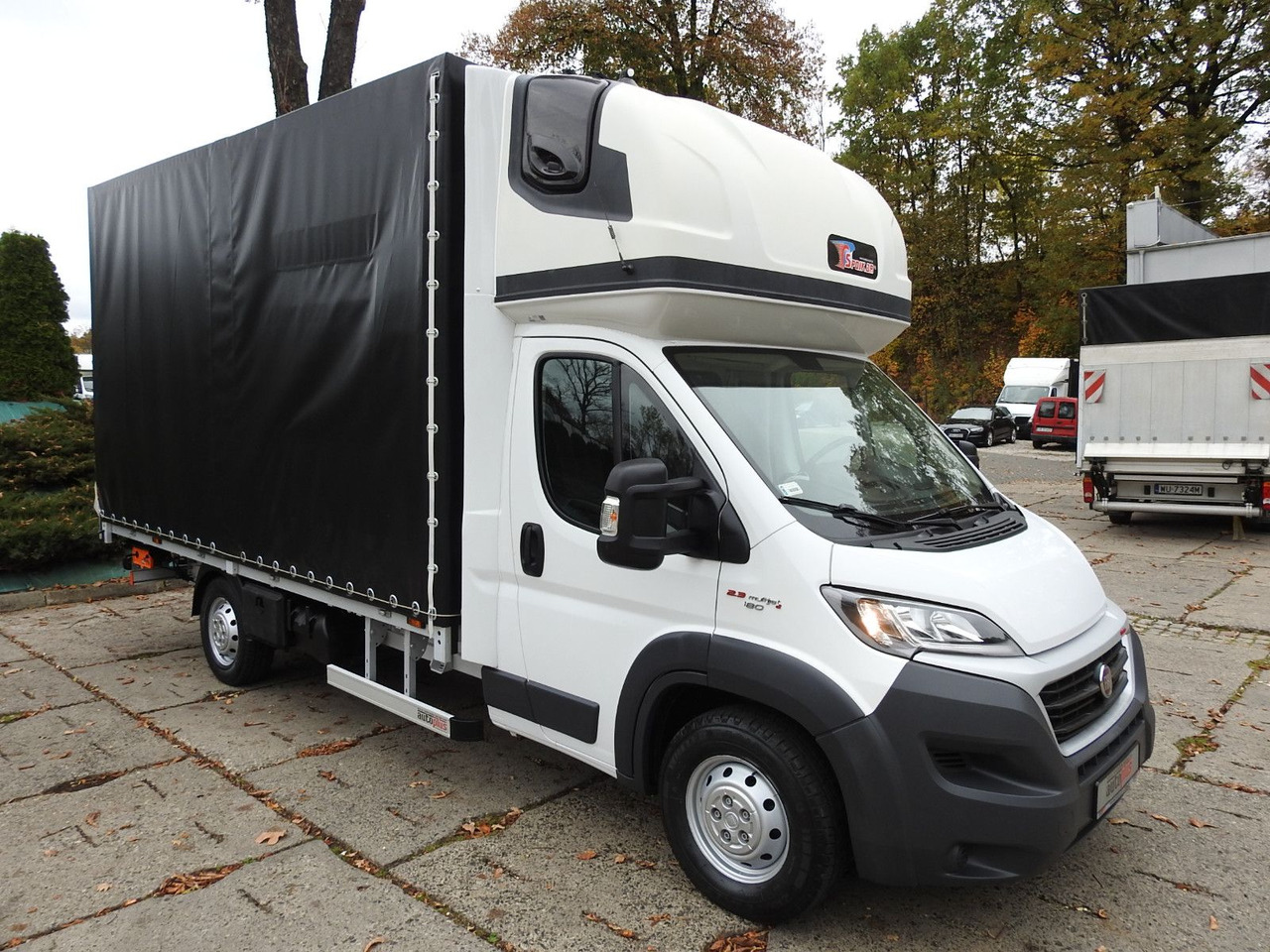 Fiat DUCATO PRITSCHE PLANE AUFZUG 8 PALETTEN WEBASTO - Επαγγελματικό αυτοκίνητο με μουσαμά: φωτογραφία 4 Fiat DUCATO PRITSCHE PLANE AUFZUG 8 PALETTEN WEBASTO - Επαγγελματικό αυτοκίνητο με μουσαμά: φωτογραφία 4