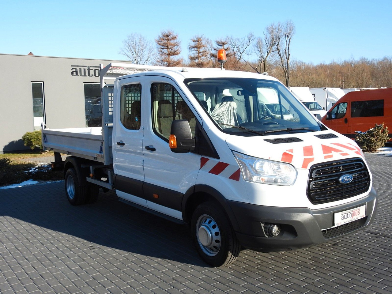 Ford TRANSIT KIPPER DOPPELKABINE DOKA 6 SITZE - Όχημα με ανατρεπομενη καροτσα, Διπλοκάμπινο ελαφρύ επαγγελματικό: φωτογραφία 4 Ford TRANSIT KIPPER DOPPELKABINE DOKA 6 SITZE - Όχημα με ανατρεπομενη καροτσα, Διπλοκάμπινο ελαφρύ επαγγελματικό: φωτογραφία 4