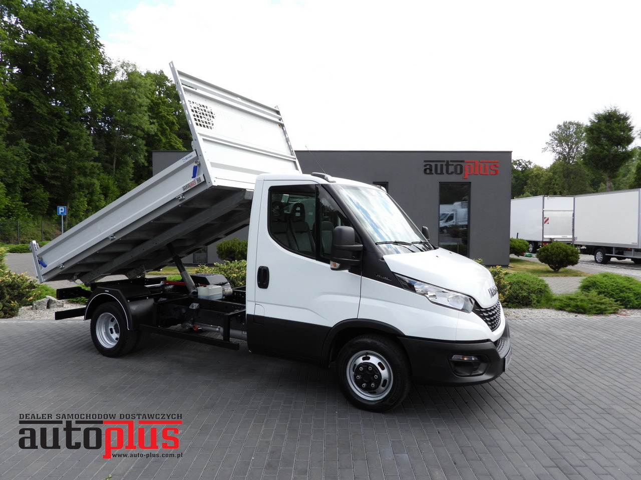 IVECO DAILY 35C14 CRUISE CONTROL TWIN WHEELS AIR CONDITIONING 140HP - Όχημα με ανατρεπομενη καροτσα: φωτογραφία 1 IVECO DAILY 35C14 CRUISE CONTROL TWIN WHEELS AIR CONDITIONING 140HP - Όχημα με ανατρεπομενη καροτσα: φωτογραφία 1