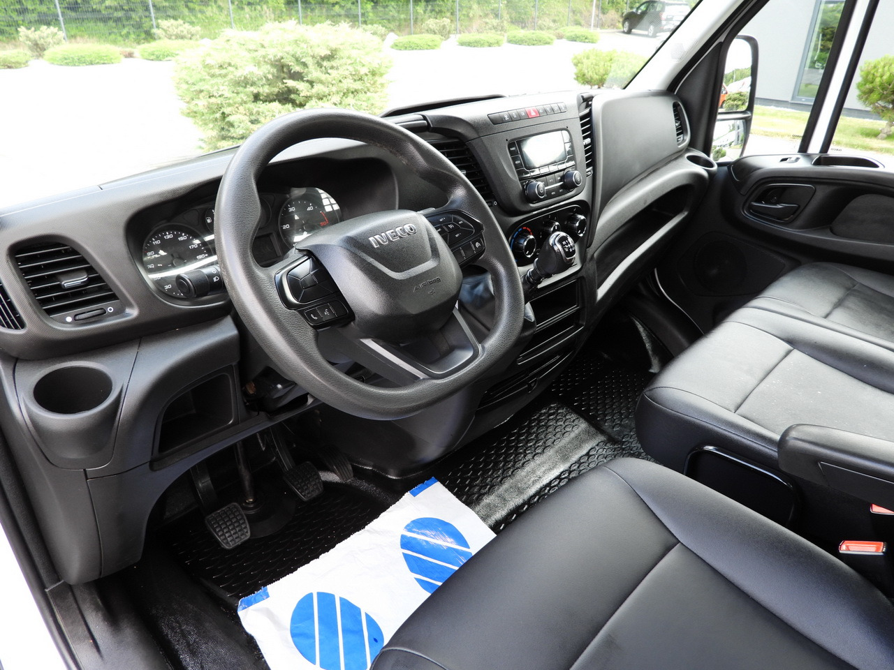 IVECO DAILY 35C14 CRUISE CONTROL TWIN WHEELS AIR CONDITIONING 140HP - Όχημα με ανατρεπομενη καροτσα: φωτογραφία 2 IVECO DAILY 35C14 CRUISE CONTROL TWIN WHEELS AIR CONDITIONING 140HP - Όχημα με ανατρεπομενη καροτσα: φωτογραφία 2