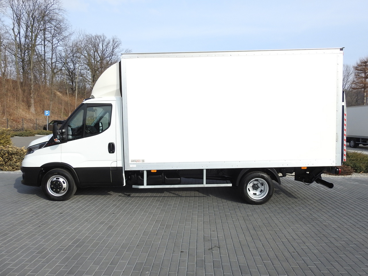 Επαγγελματικό αυτοκίνητο κόφα IVECO DAILY 35C16 BOX LIFT 8 PALLETS CRUISE CONTROL TWIN WHEELS AIR CONDITIONING 160HP: φωτογραφία 8 Επαγγελματικό αυτοκίνητο κόφα IVECO DAILY 35C16 BOX LIFT 8 PALLETS CRUISE CONTROL TWIN WHEELS AIR CONDITIONING 160HP: φωτογραφία 8