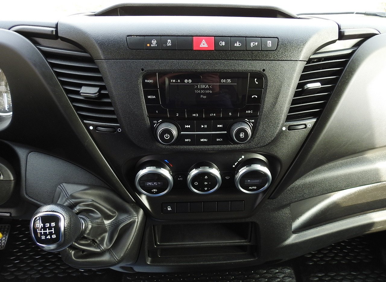 Επαγγελματικό αυτοκίνητο κόφα IVECO DAILY 35C16 BOX LIFT 8 PALLETS CRUISE CONTROL TWIN WHEELS AIR CONDITIONING 160HP: φωτογραφία 34 Επαγγελματικό αυτοκίνητο κόφα IVECO DAILY 35C16 BOX LIFT 8 PALLETS CRUISE CONTROL TWIN WHEELS AIR CONDITIONING 160HP: φωτογραφία 34