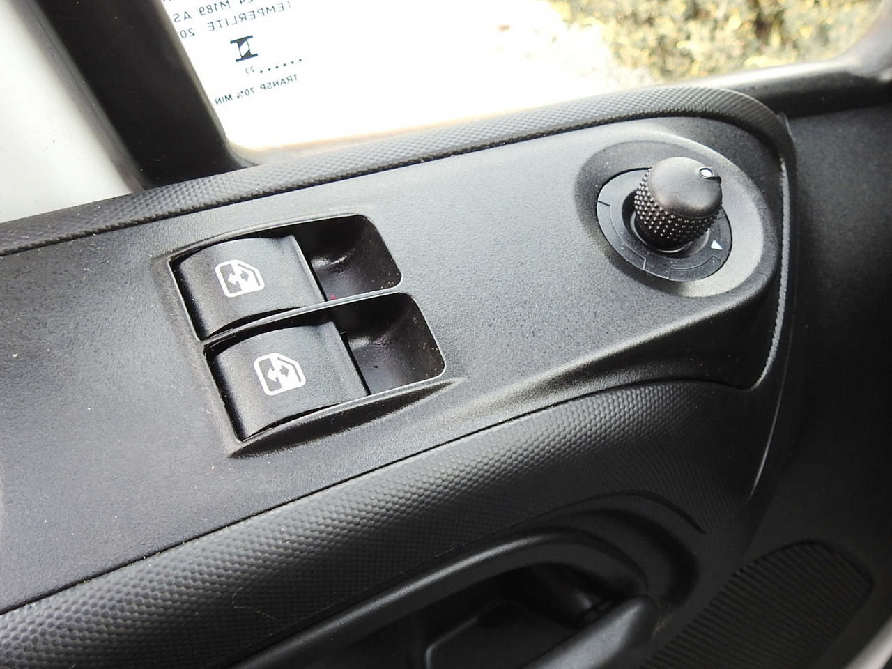 Επαγγελματικό αυτοκίνητο κόφα IVECO DAILY 35C16 BOX LIFT 8 PALLETS CRUISE CONTROL TWIN WHEELS AIR CONDITIONING 160HP: φωτογραφία 26 Επαγγελματικό αυτοκίνητο κόφα IVECO DAILY 35C16 BOX LIFT 8 PALLETS CRUISE CONTROL TWIN WHEELS AIR CONDITIONING 160HP: φωτογραφία 26