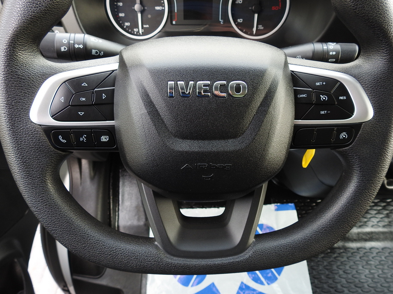 Επαγγελματικό αυτοκίνητο κόφα IVECO DAILY 35C16 BOX LIFT 8 PALLETS CRUISE CONTROL TWIN WHEELS AIR CONDITIONING 160HP: φωτογραφία 29 Επαγγελματικό αυτοκίνητο κόφα IVECO DAILY 35C16 BOX LIFT 8 PALLETS CRUISE CONTROL TWIN WHEELS AIR CONDITIONING 160HP: φωτογραφία 29