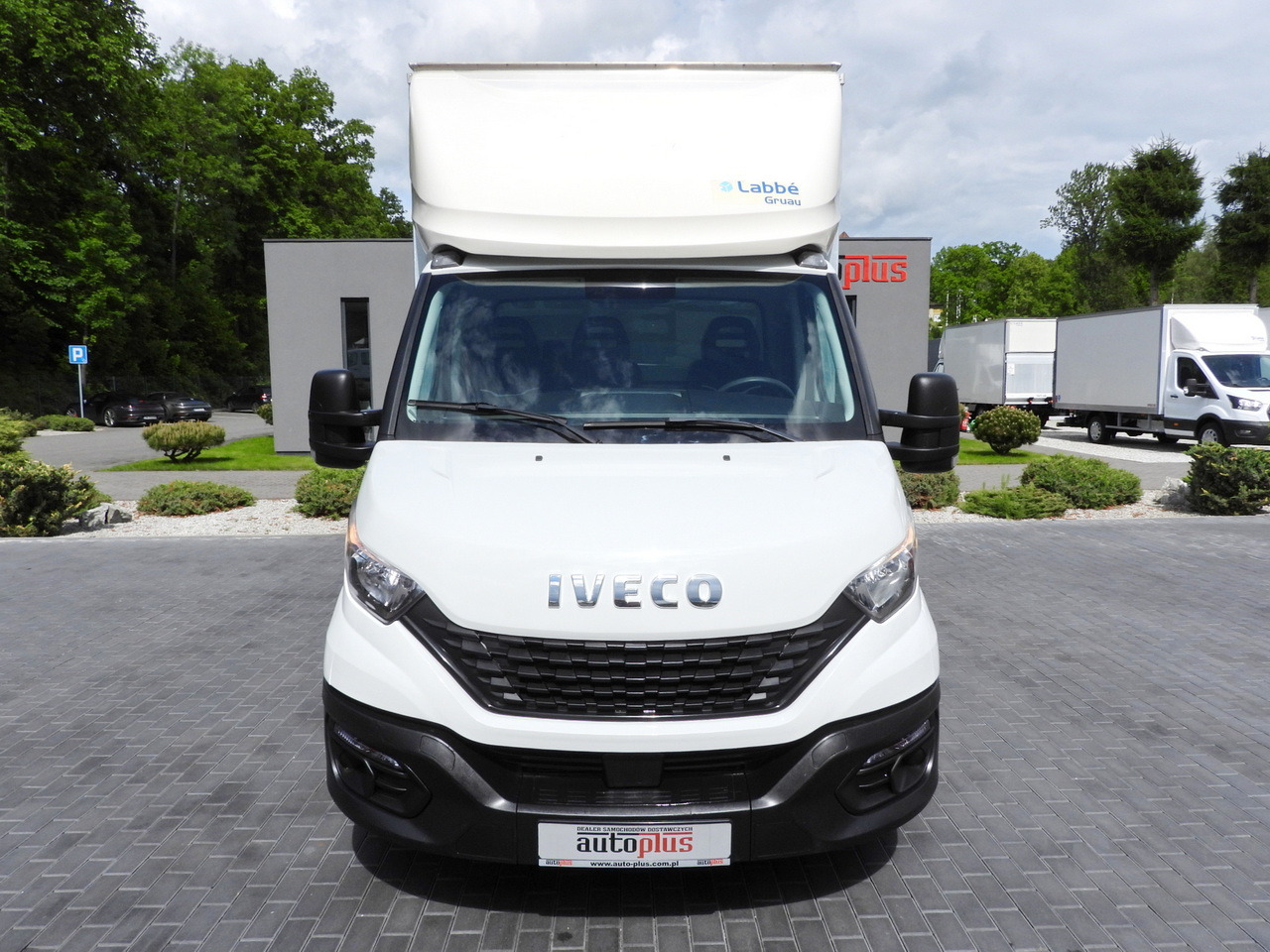 IVECO DAILY 35C16 BOX LIFT 8 PALLETS CRUISE CONTROL TWIN WHEELS AIR CONDITIONING 160HP - Επαγγελματικό αυτοκίνητο κόφα: φωτογραφία 5 IVECO DAILY 35C16 BOX LIFT 8 PALLETS CRUISE CONTROL TWIN WHEELS AIR CONDITIONING 160HP - Επαγγελματικό αυτοκίνητο κόφα: φωτογραφία 5