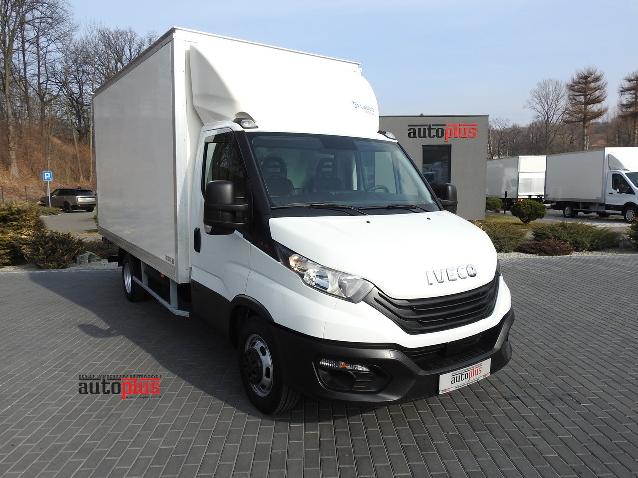 IVECO DAILY 35C16 BOX LIFT 8 PALLETS CRUISE CONTROL TWIN WHEELS AIR CONDITIONING 160HP - Επαγγελματικό αυτοκίνητο κόφα: φωτογραφία 1 IVECO DAILY 35C16 BOX LIFT 8 PALLETS CRUISE CONTROL TWIN WHEELS AIR CONDITIONING 160HP - Επαγγελματικό αυτοκίνητο κόφα: φωτογραφία 1