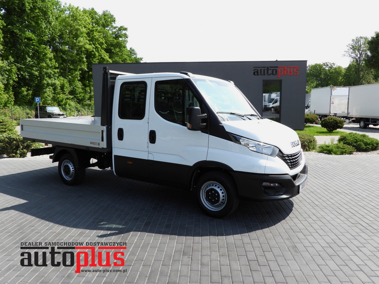 IVECO DAILY 35S12 STAKE BODY DOUBLE CABIN DOKA 7 SEATS AIR CONDITIONING 120HP - Διπλοκάμπινο ελαφρύ επαγγελματικό: φωτογραφία 1 IVECO DAILY 35S12 STAKE BODY DOUBLE CABIN DOKA 7 SEATS AIR CONDITIONING 120HP - Διπλοκάμπινο ελαφρύ επαγγελματικό: φωτογραφία 1