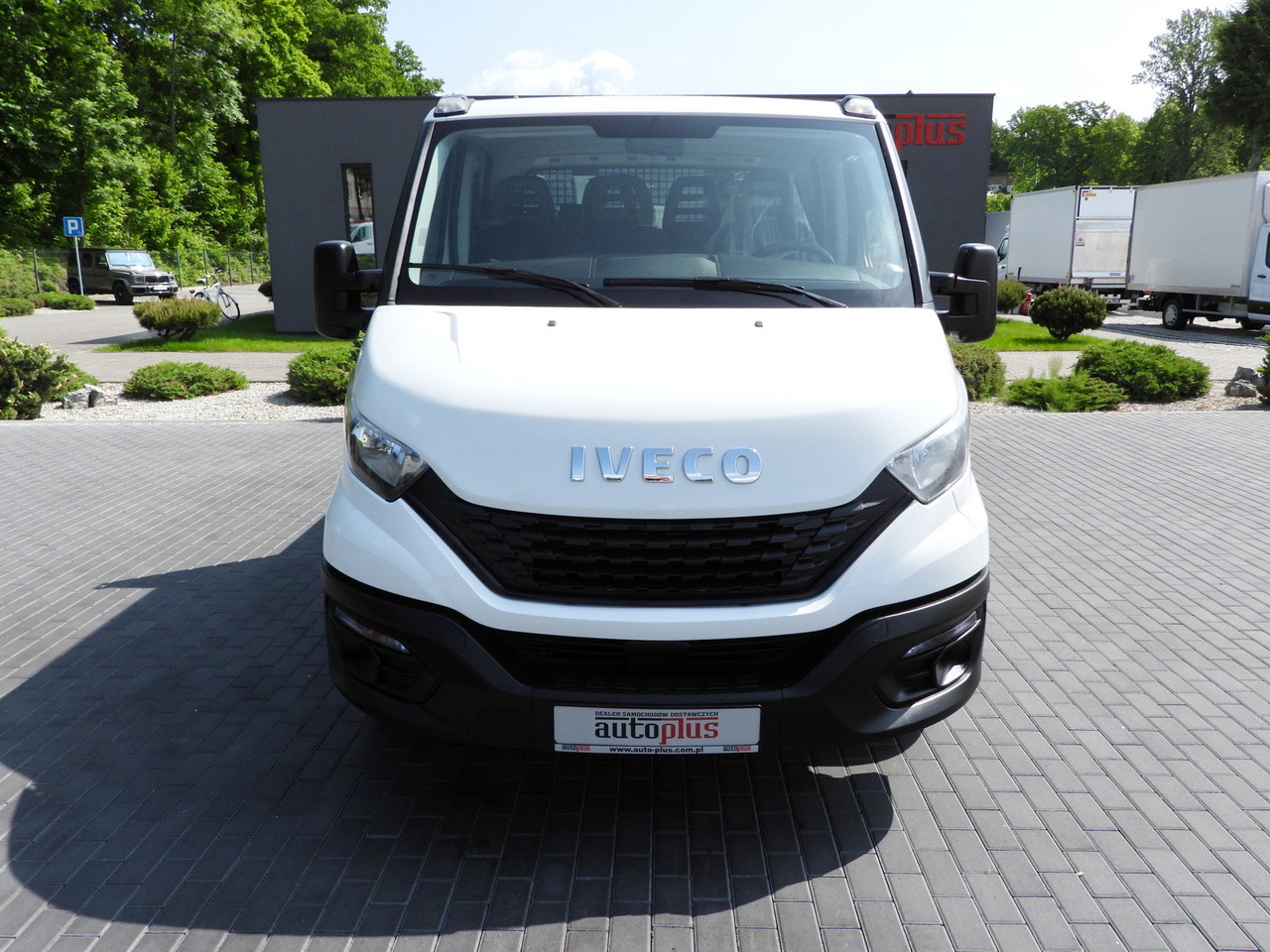 IVECO DAILY 35S12 STAKE BODY DOUBLE CABIN DOKA 7 SEATS AIR CONDITIONING 120HP - Διπλοκάμπινο ελαφρύ επαγγελματικό: φωτογραφία 5 IVECO DAILY 35S12 STAKE BODY DOUBLE CABIN DOKA 7 SEATS AIR CONDITIONING 120HP - Διπλοκάμπινο ελαφρύ επαγγελματικό: φωτογραφία 5